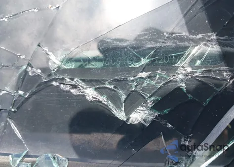 2015 Chevrolet Colorado Z71 from USA, damaged, VIN 1GCGTCE30F1209798